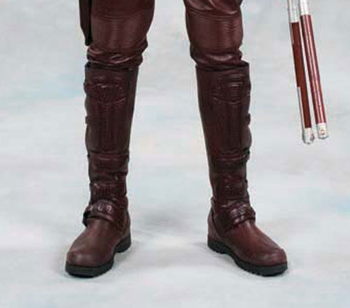 daredevil-props-weapons-daredevil-boots